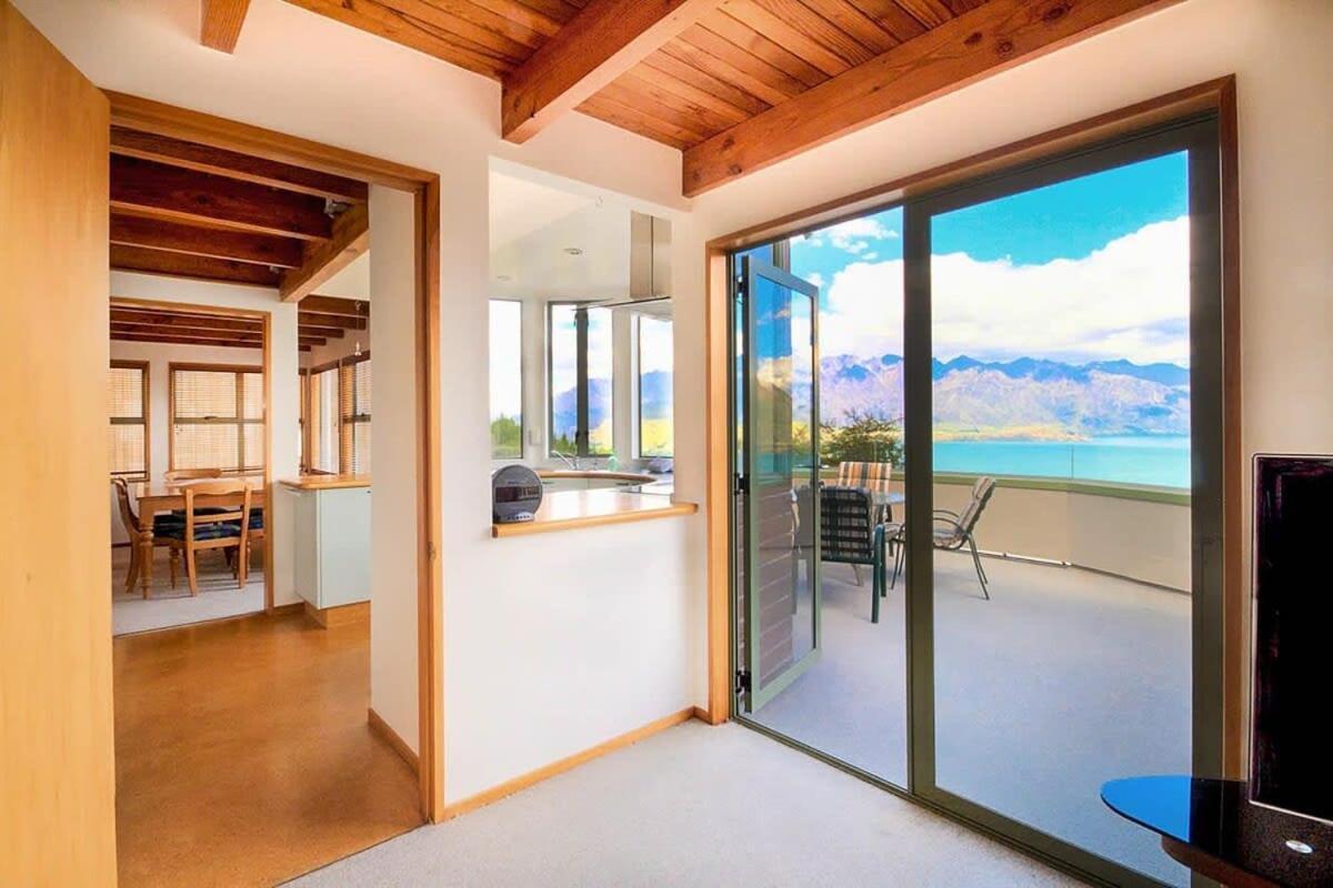 Ruby'S Fernhill Vista Villa ควีนส์ทาวน์ ภายนอก รูปภาพ