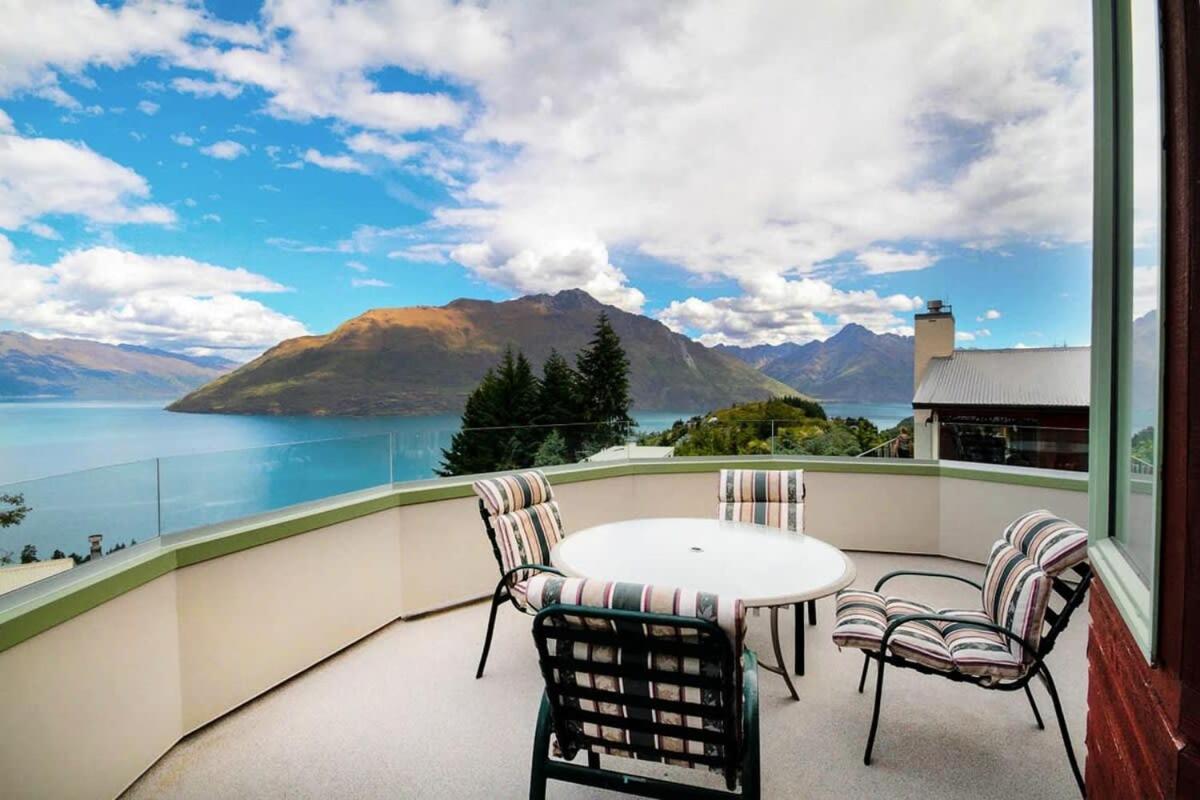 Ruby'S Fernhill Vista Villa ควีนส์ทาวน์ ภายนอก รูปภาพ