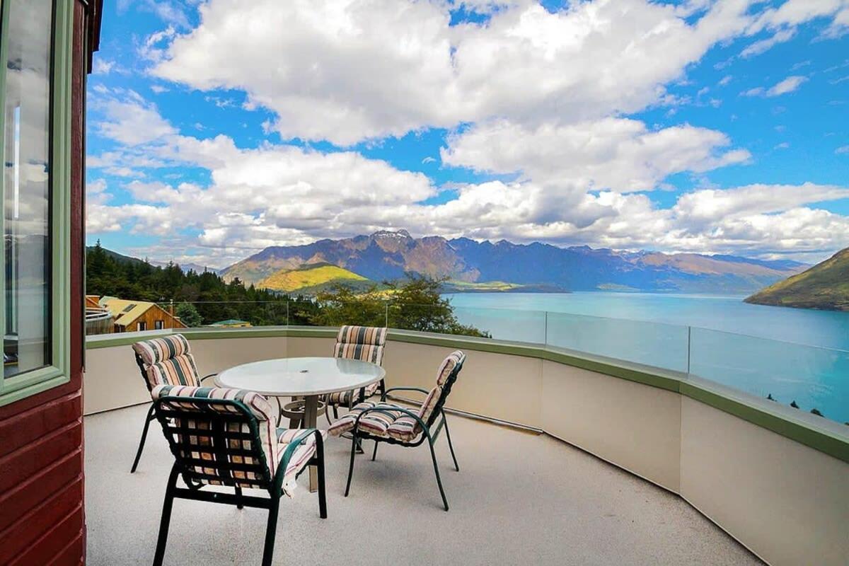 Ruby'S Fernhill Vista Villa ควีนส์ทาวน์ ภายนอก รูปภาพ